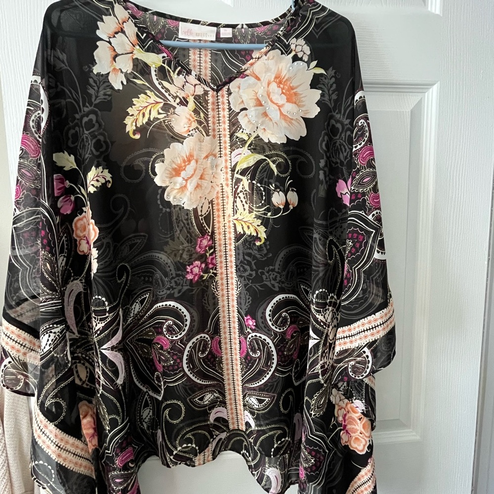 Kim gravel sheer floral XL Black Sheer Women's Top
